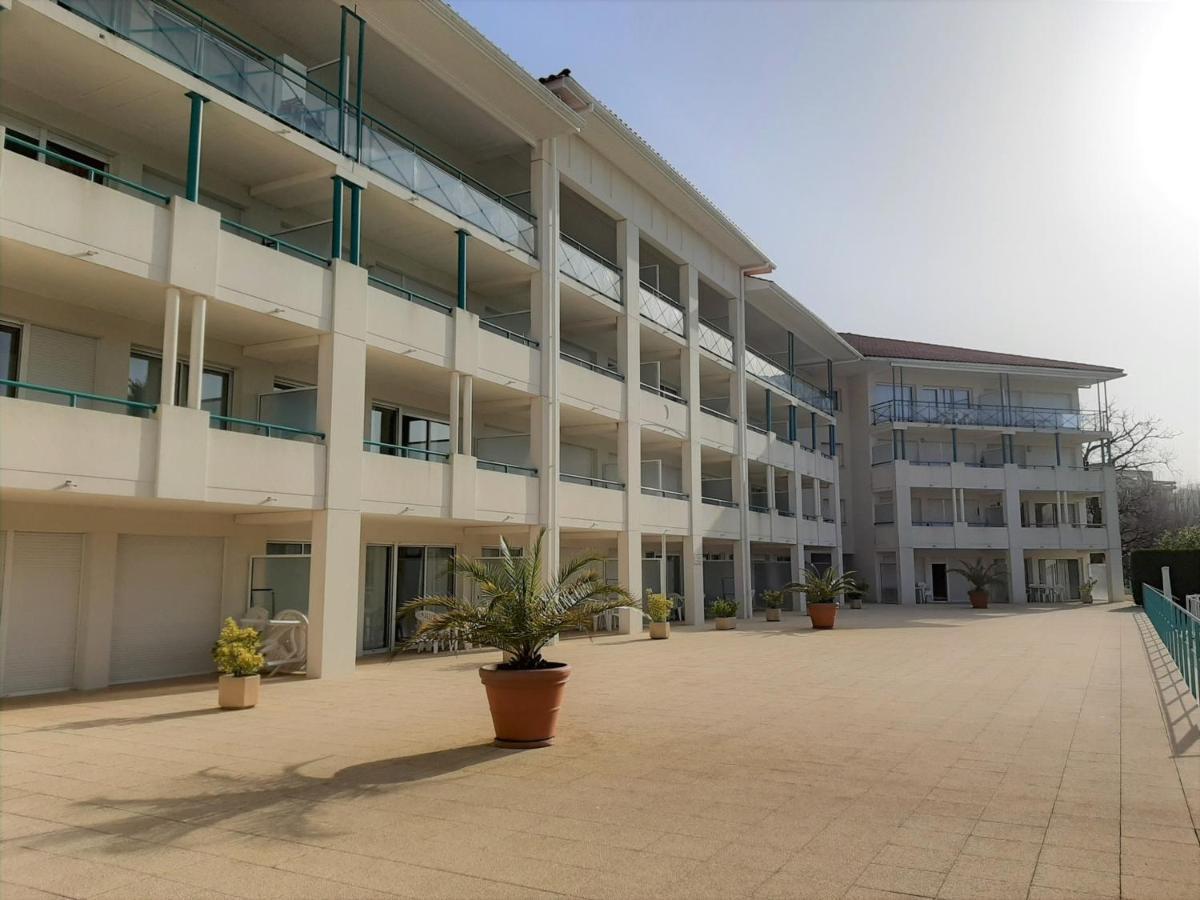 Appartement A Ciboure Avec Terrasse, Piscine Chauffee Et Parking - Ideal Golf Et Plage - Fr-1-239-551 Екстериор снимка